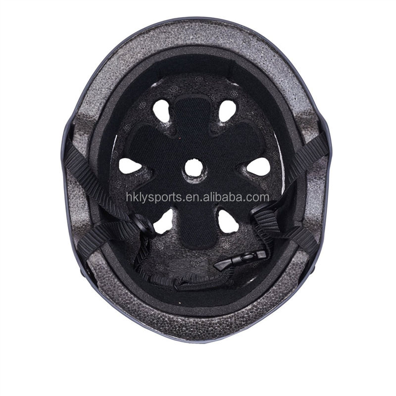 CE CPSC 批准定制防护性 ABS 哑光黑色自行车滑冰头盔